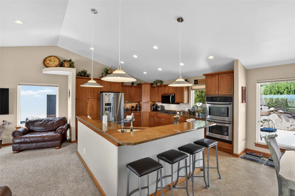 1804 Whispering Ridge Drive Great Falls MT 59404