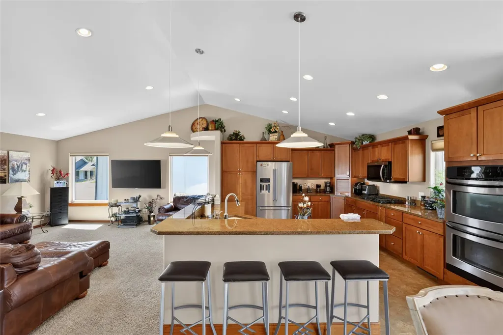 1804 Whispering Ridge Drive Great Falls MT 59404