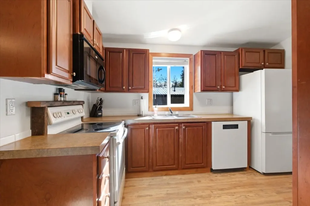 192 Kokanee Drive W Rexford MT 59930