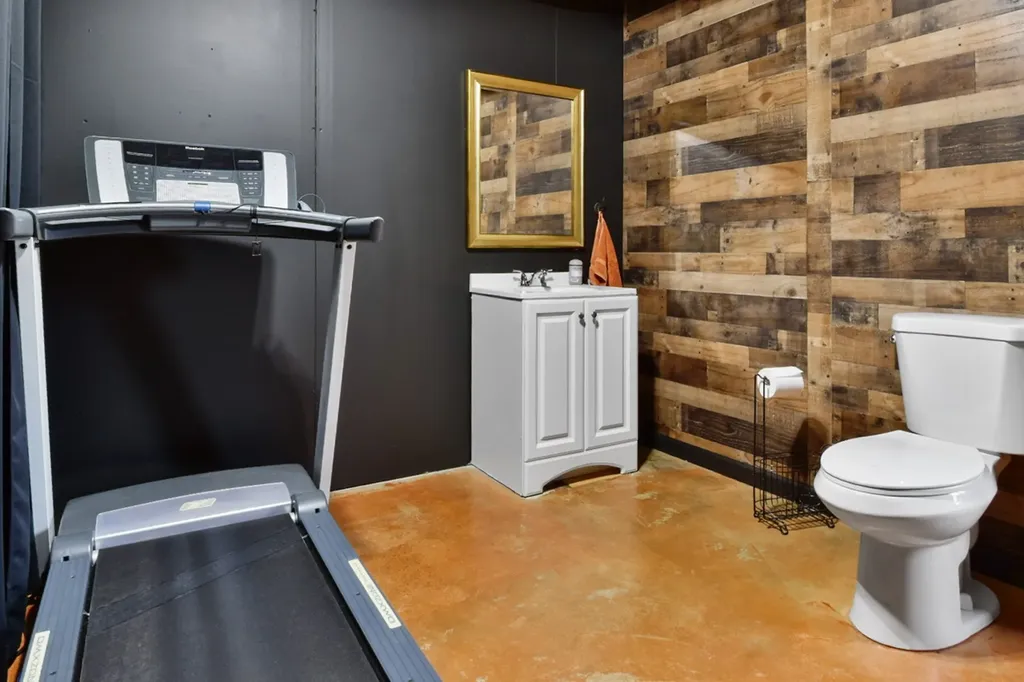 1563 Foys Lake Road Kalispell MT 59901