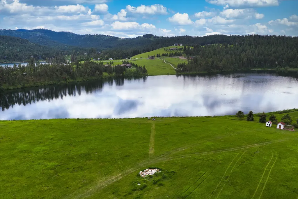 1563 Foys Lake Road Kalispell MT 59901