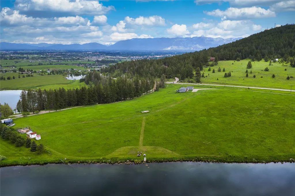 1563 Foys Lake Road Kalispell MT 59901