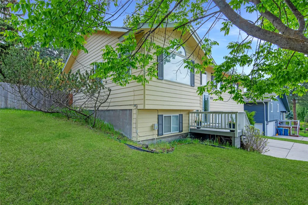 2721 Valley View Drive Missoula MT 59803