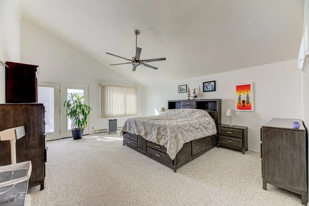 1527 Mineral Road Helena MT 59602