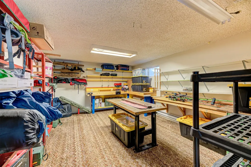 1527 Mineral Road Helena MT 59602