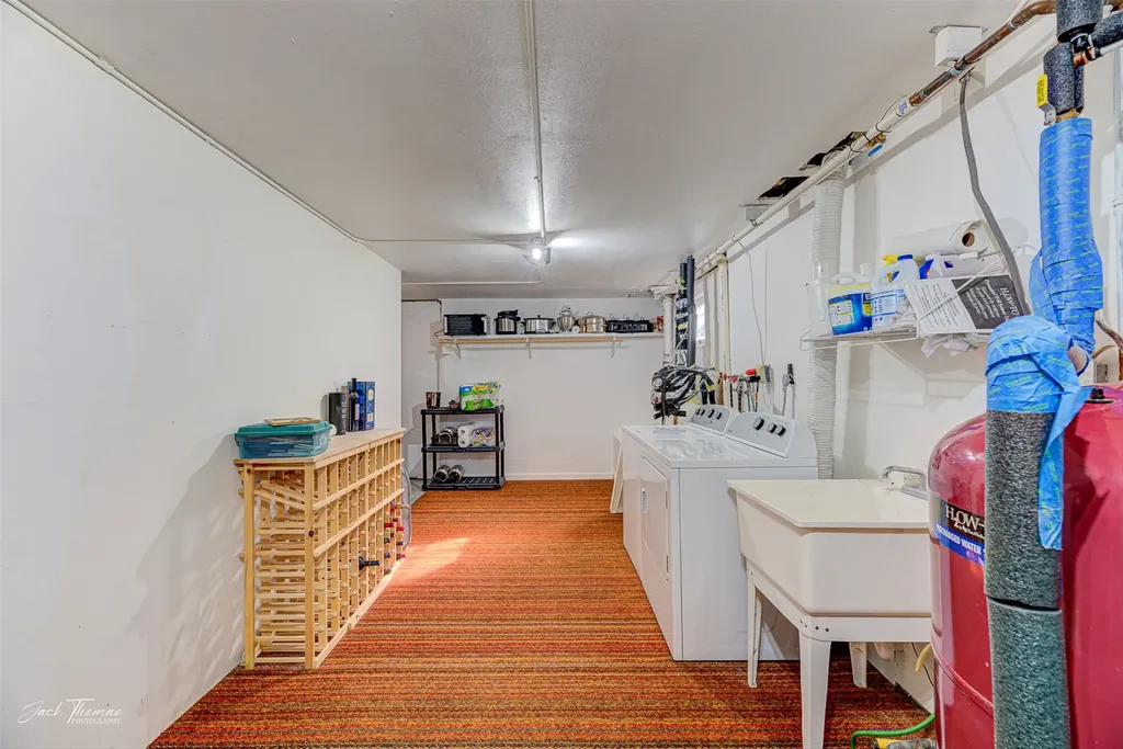 1527 Mineral Road Helena MT 59602