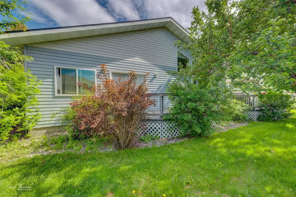 1527 Mineral Road Helena MT 59602