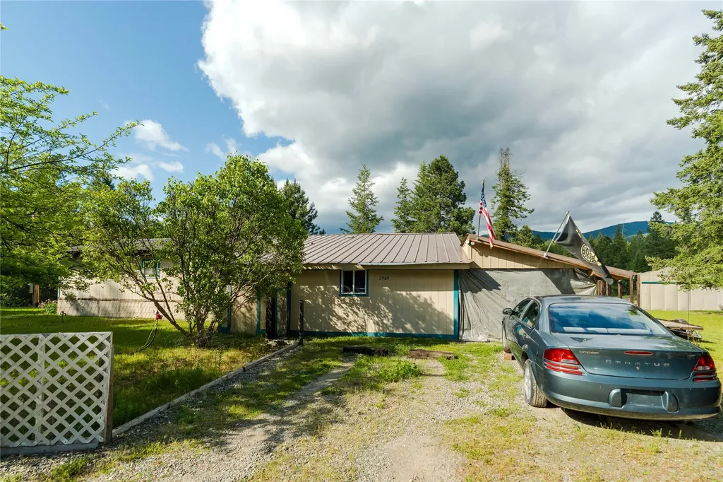 2909 Us Highway 2 Troy MT 59935