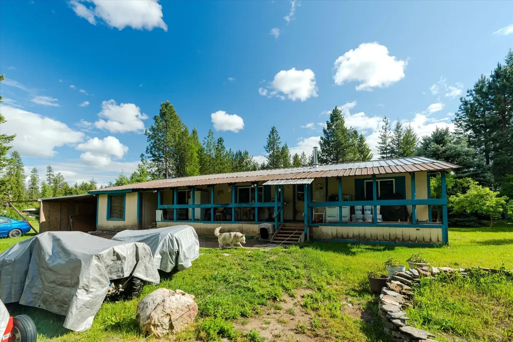 2909 Us Highway 2 Troy MT 59935