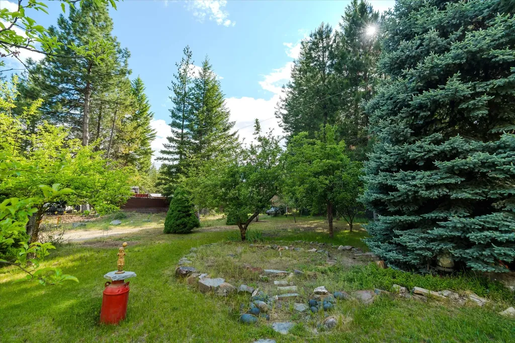 2909 Us Highway 2 Troy MT 59935