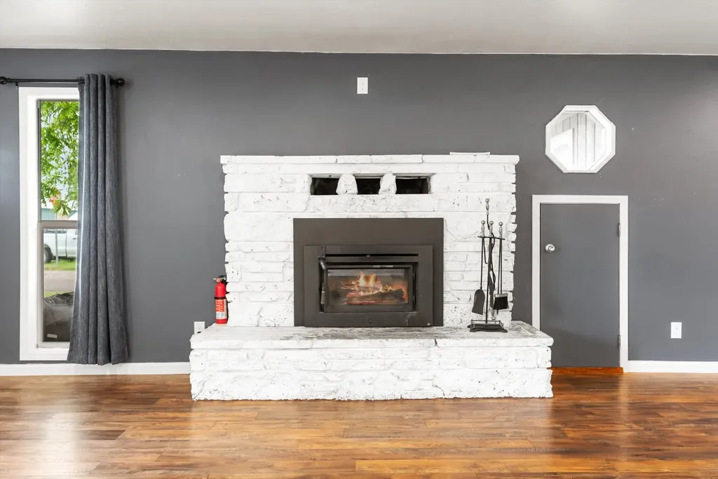 501 6th Avenue E Polson MT 59860