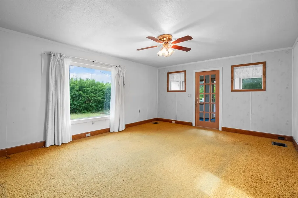 20 Sunnybrook Lane Somers MT 59932