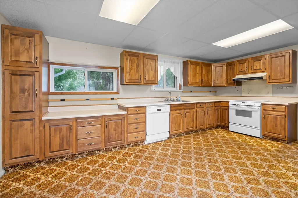 20 Sunnybrook Lane Somers MT 59932