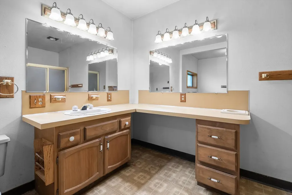 20 Sunnybrook Lane Somers MT 59932