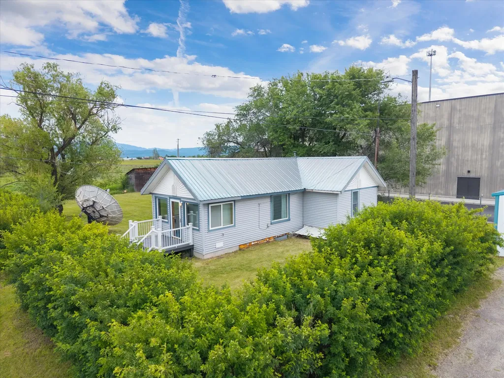 20 Sunnybrook Lane Somers MT 59932