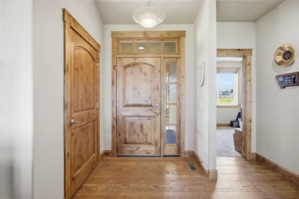 1099 Three Mile Creek Road Stevensville MT 59870