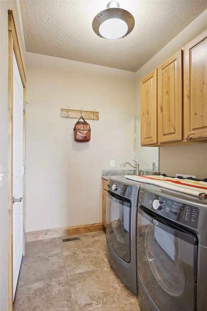 1099 Three Mile Creek Road Stevensville MT 59870