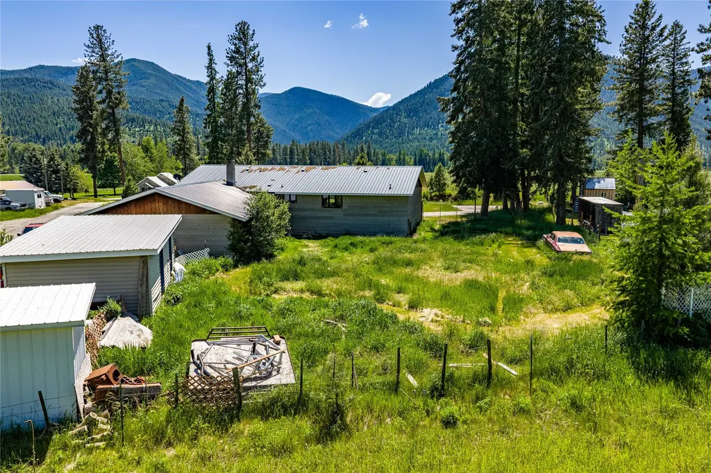 1064 Mullan Gulch Road St Regis MT 59866
