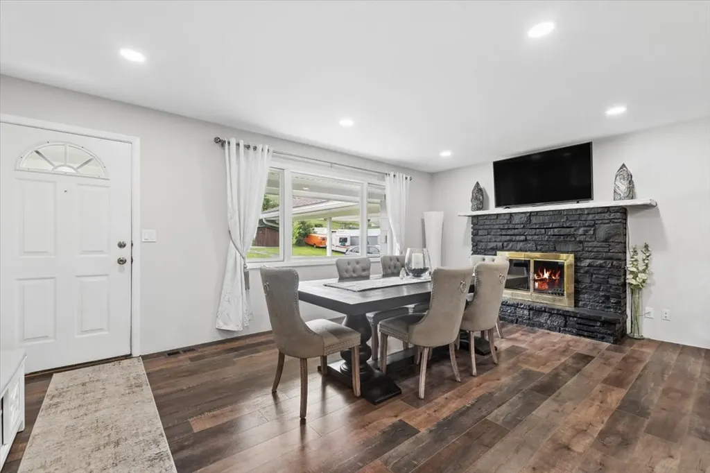 203 Central Avenue Eureka MT 59917