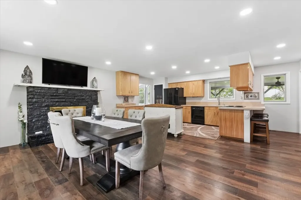 203 Central Avenue Eureka MT 59917