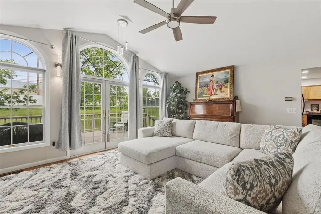 203 Central Avenue Eureka MT 59917