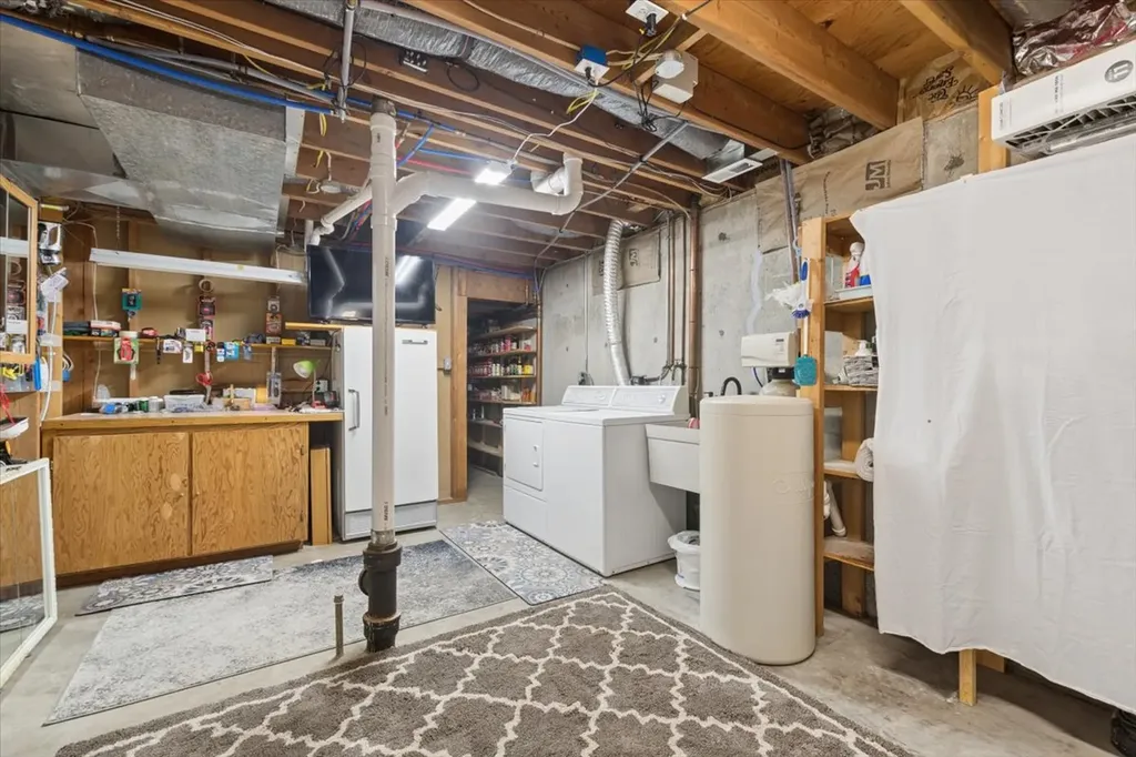 203 Central Avenue Eureka MT 59917