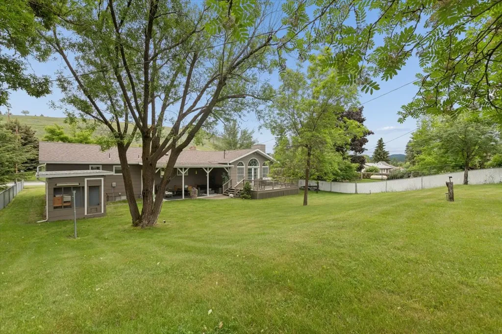 203 Central Avenue Eureka MT 59917
