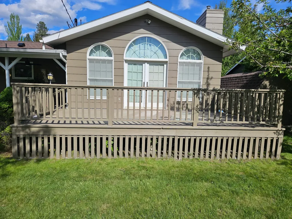203 Central Avenue Eureka MT 59917