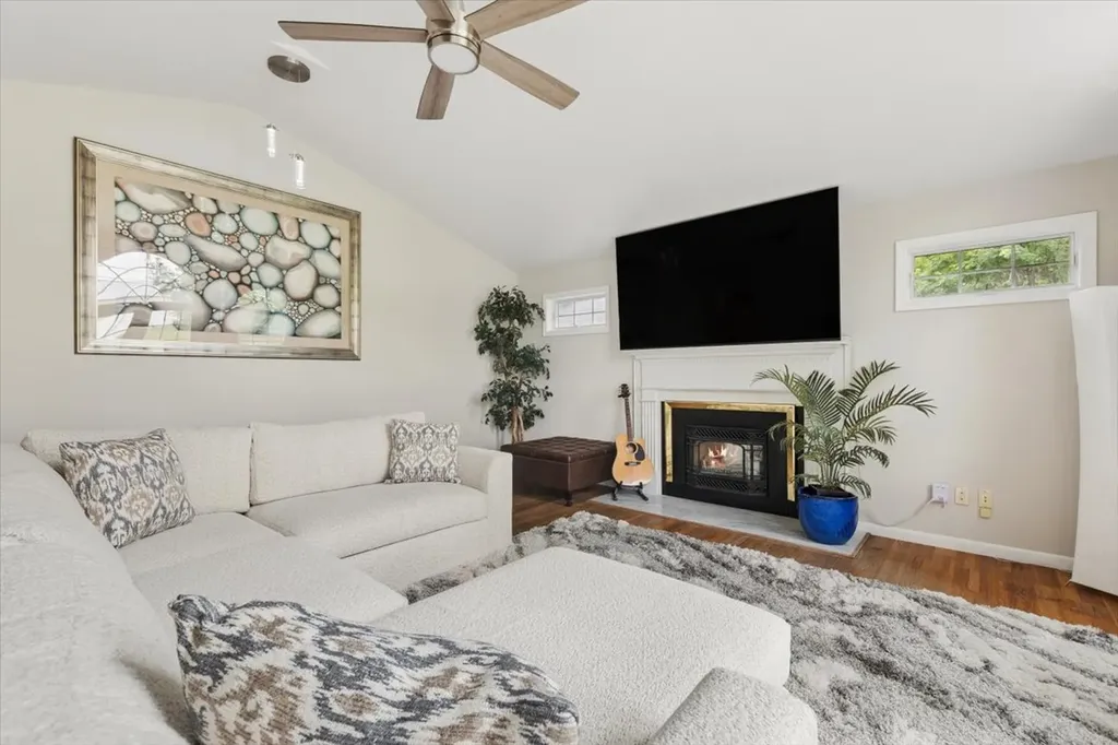 203 Central Avenue Eureka MT 59917