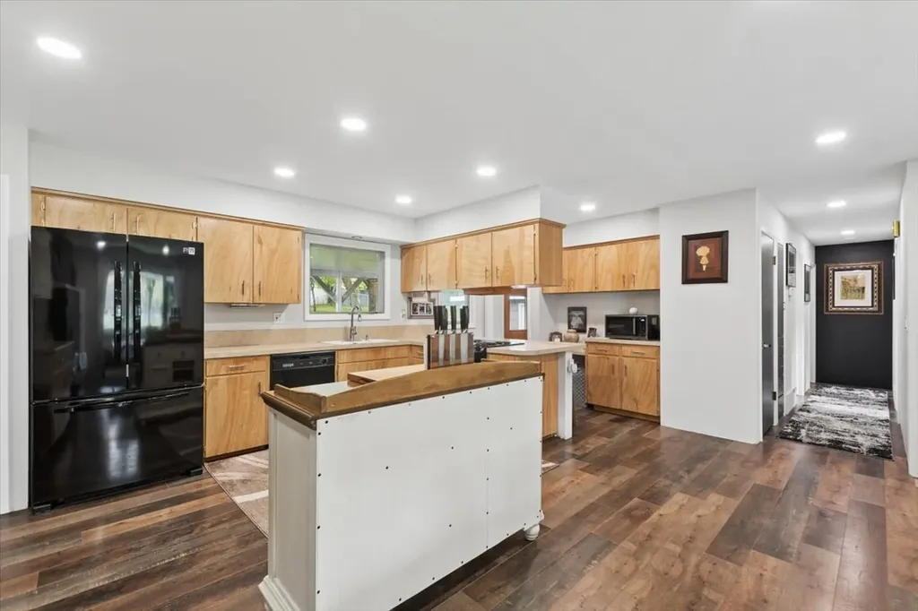 203 Central Avenue Eureka MT 59917