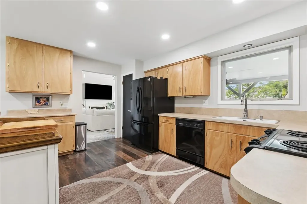 203 Central Avenue Eureka MT 59917