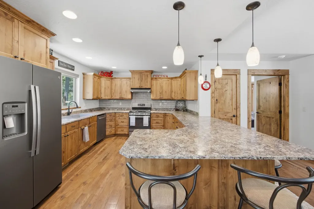 30123 Half Circle Way Polson MT 59860