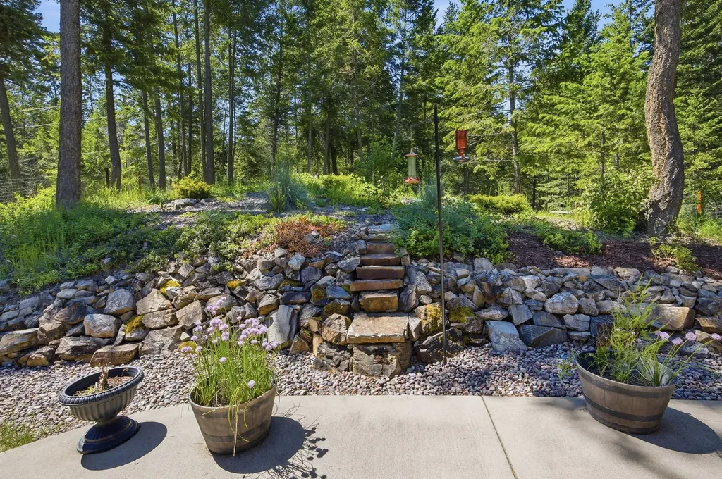 30123 Half Circle Way Polson MT 59860