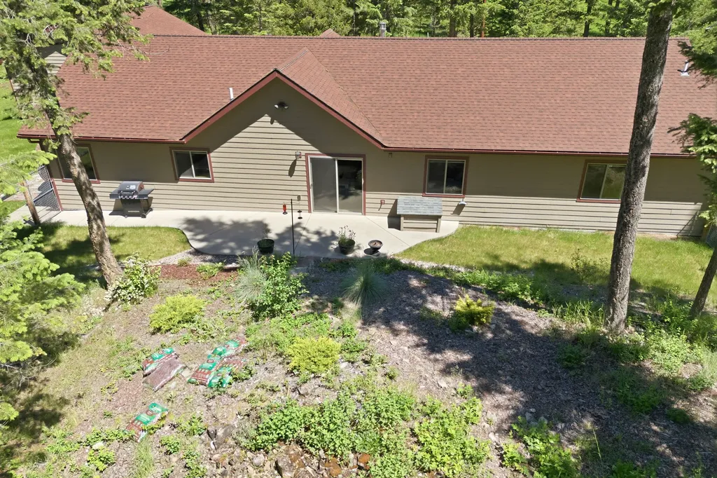 30123 Half Circle Way Polson MT 59860