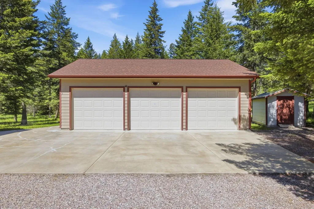 30123 Half Circle Way Polson MT 59860