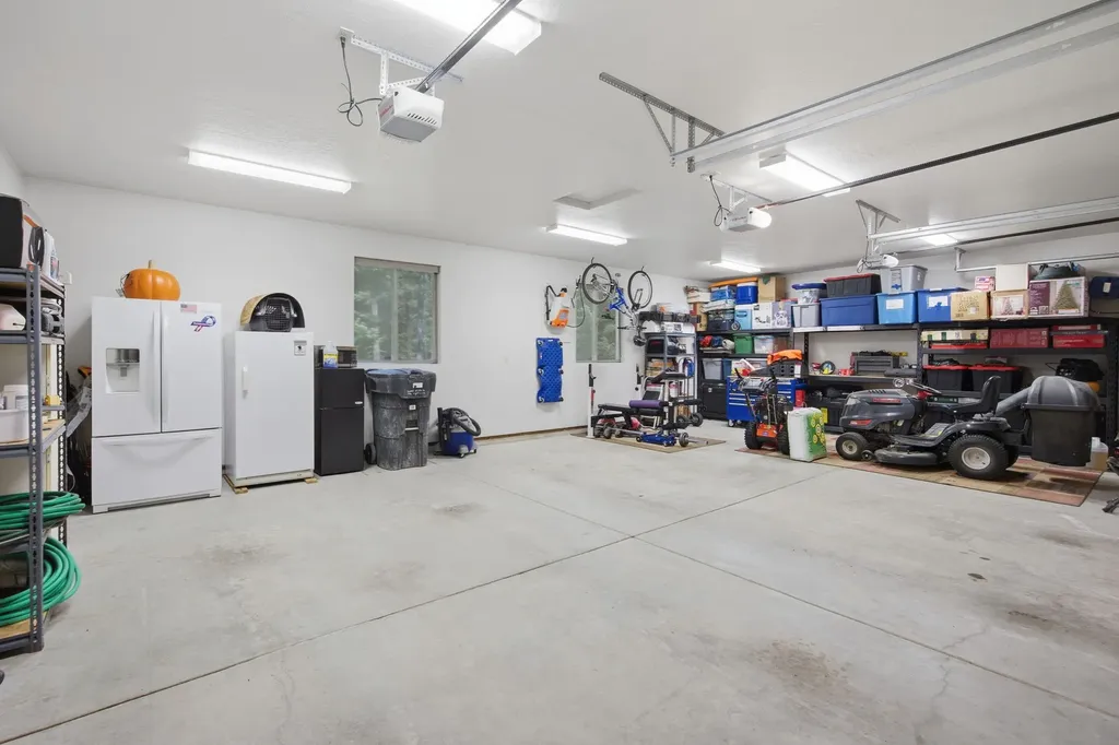 30123 Half Circle Way Polson MT 59860