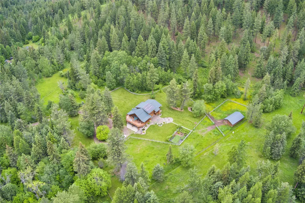 30632 Mission Creek Road St Ignatius MT 59865