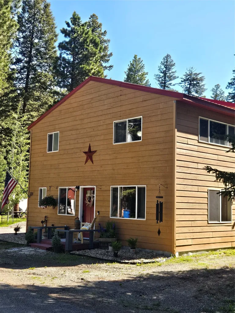 229 3rd Avenue Lincoln MT 59639