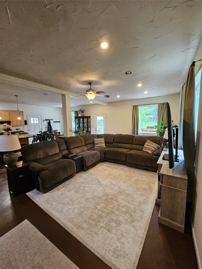 229 3rd Avenue Lincoln MT 59639