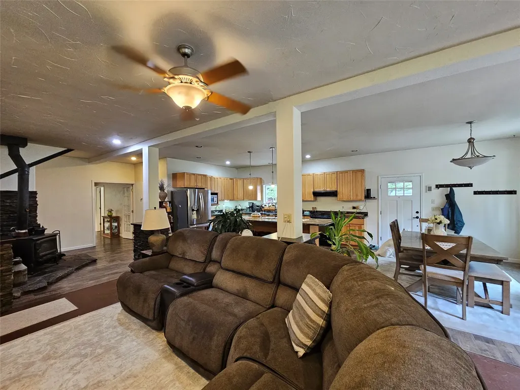 229 3rd Avenue Lincoln MT 59639