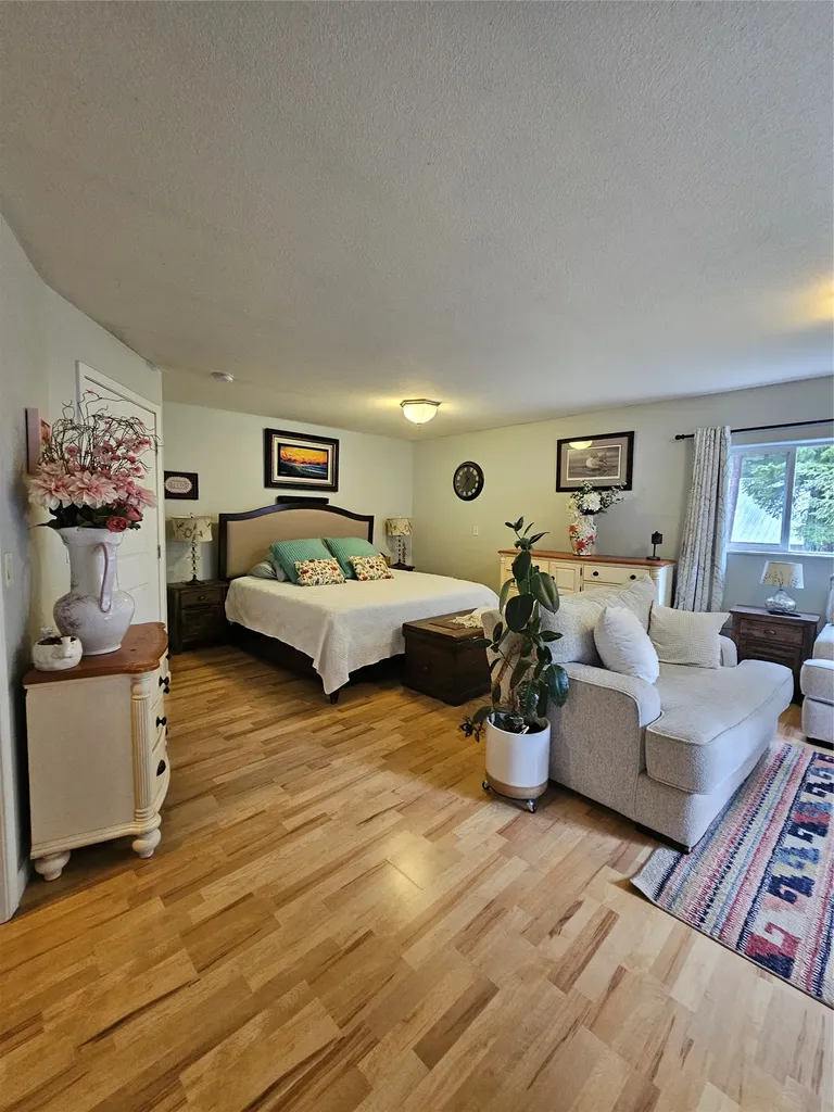 229 3rd Avenue Lincoln MT 59639