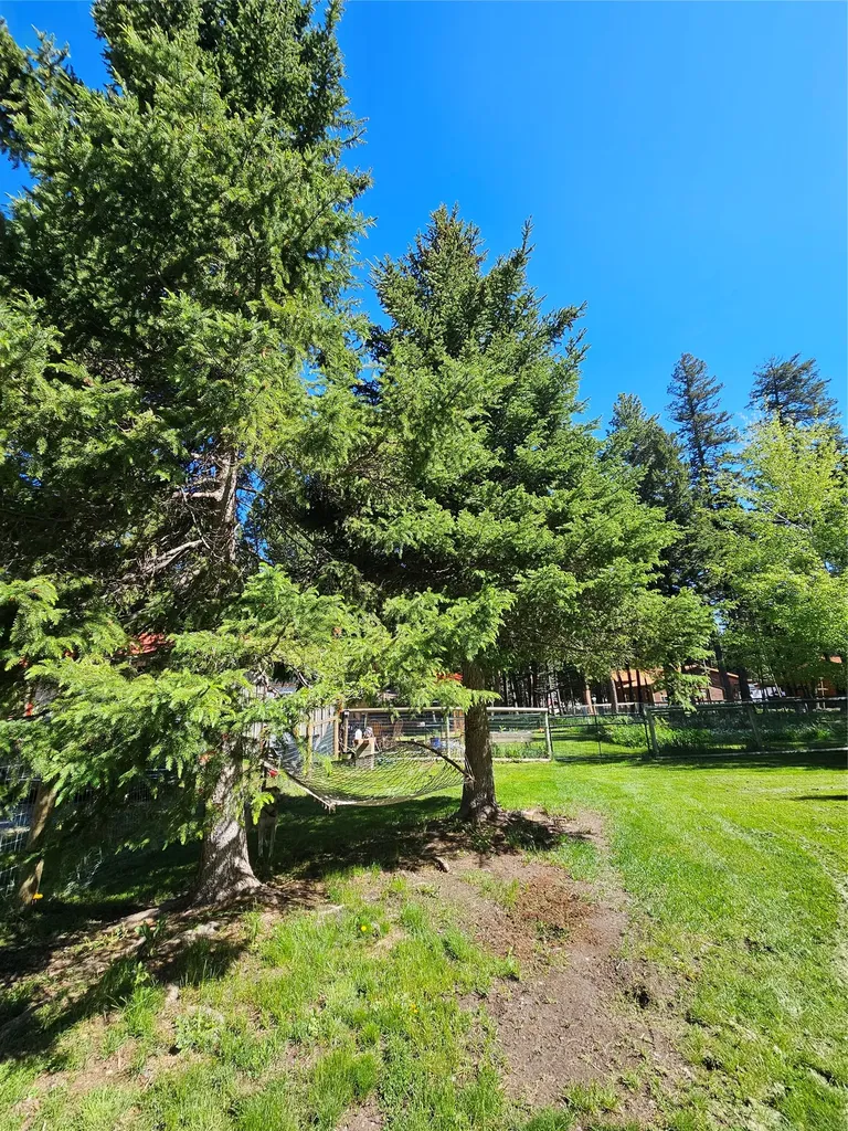 229 3rd Avenue Lincoln MT 59639