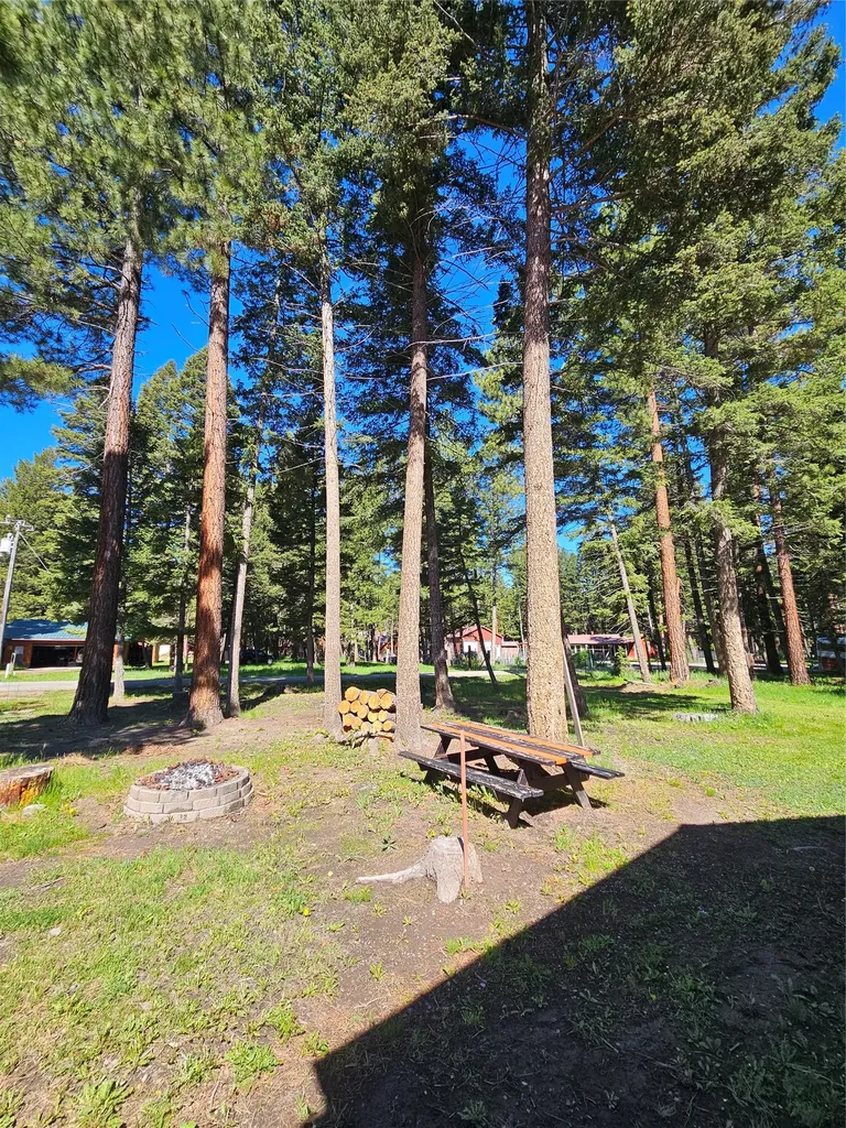 229 3rd Avenue Lincoln MT 59639