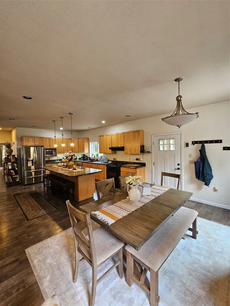 229 3rd Avenue Lincoln MT 59639