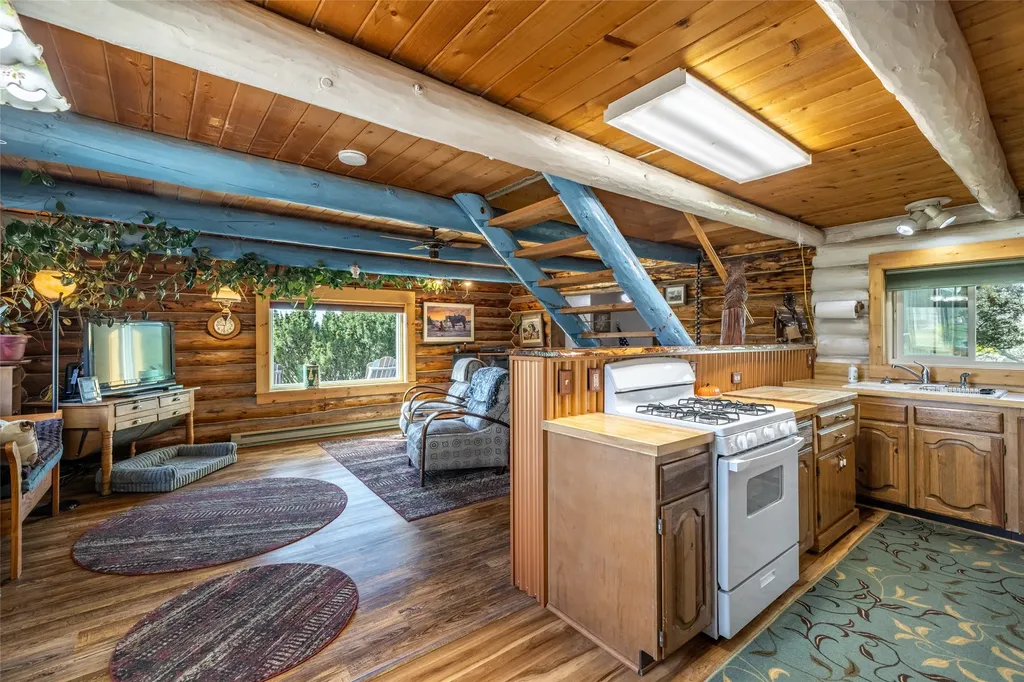 4918 Birdseye Road Helena MT 59602
