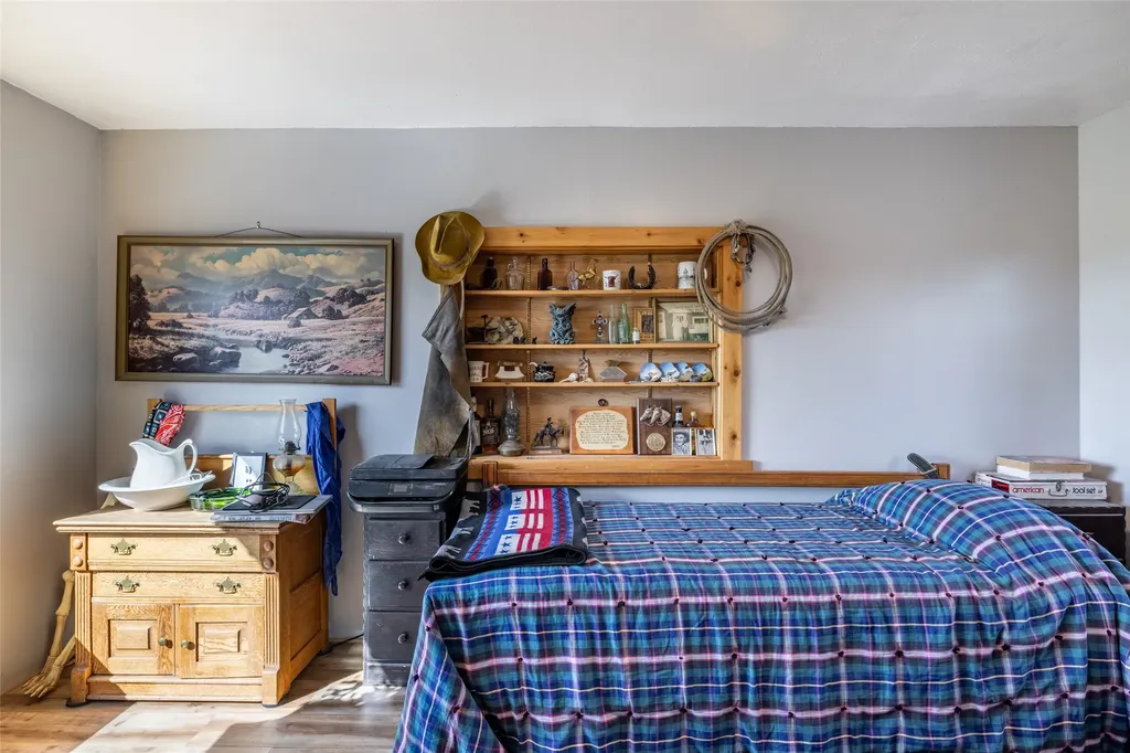 4918 Birdseye Road Helena MT 59602