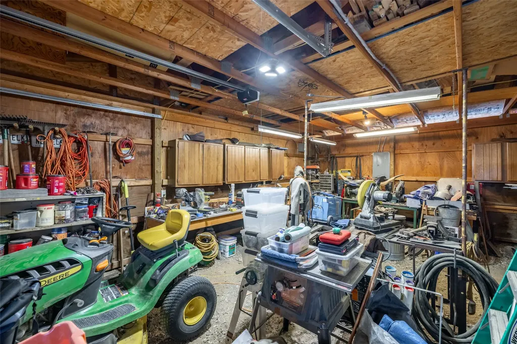 4918 Birdseye Road Helena MT 59602