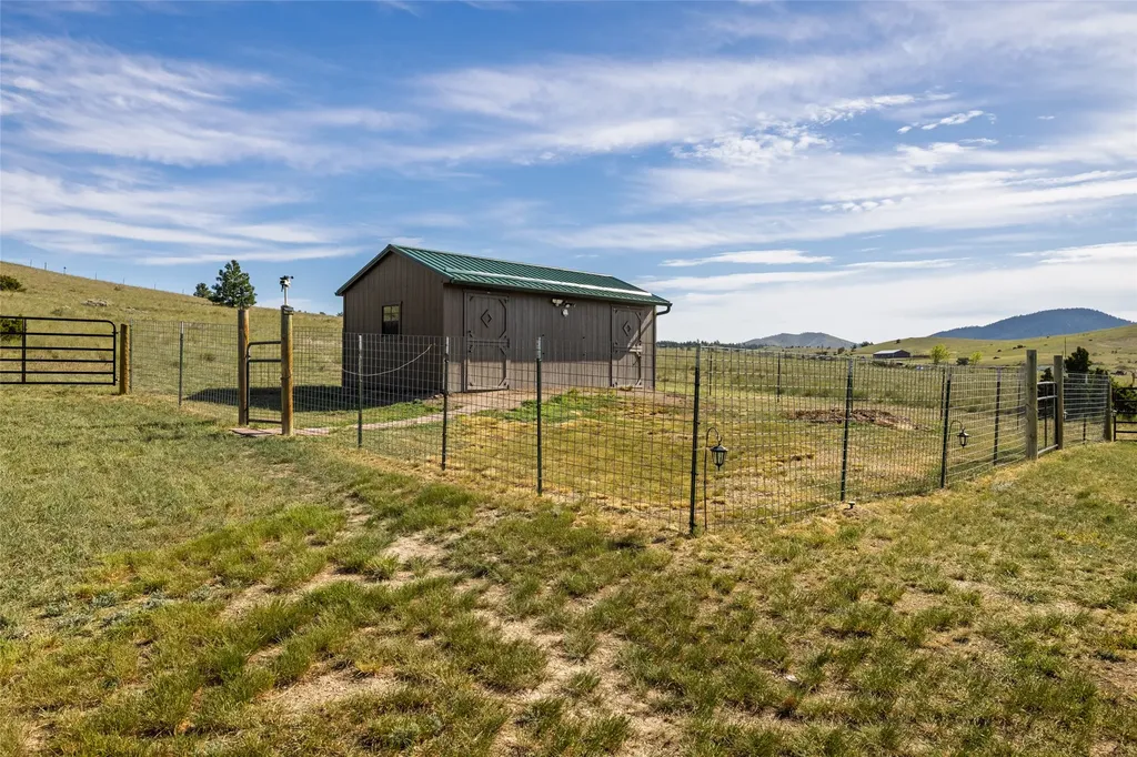 4918 Birdseye Road Helena MT 59602
