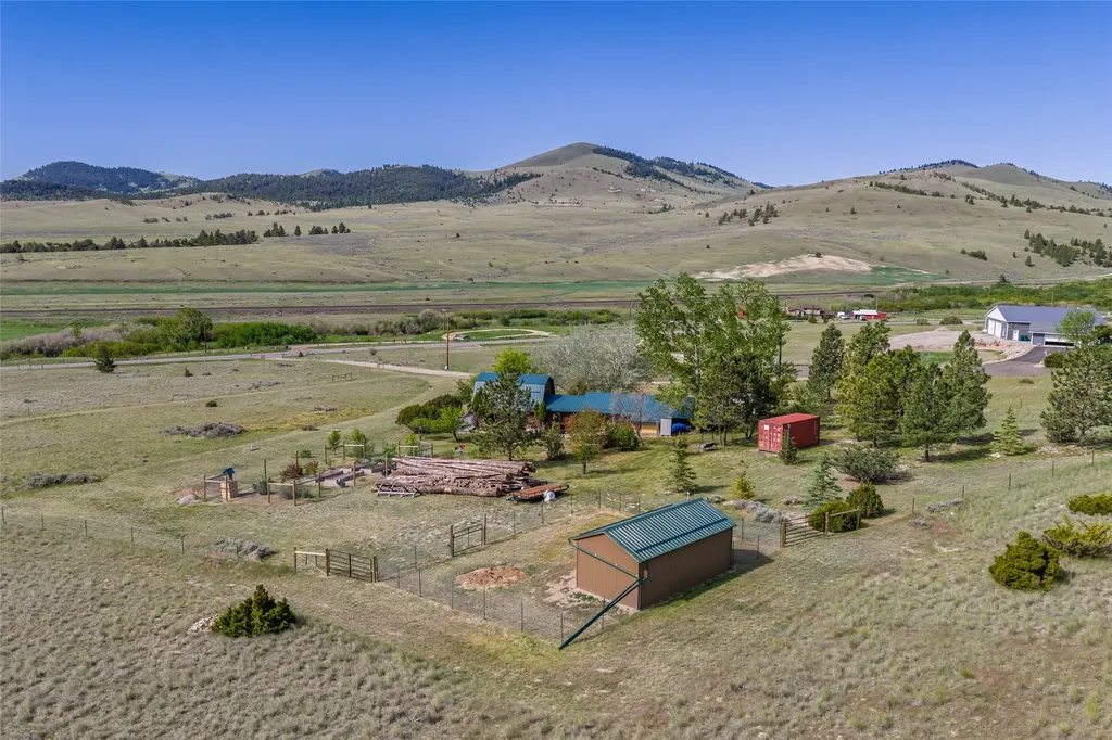 4918 Birdseye Road Helena MT 59602