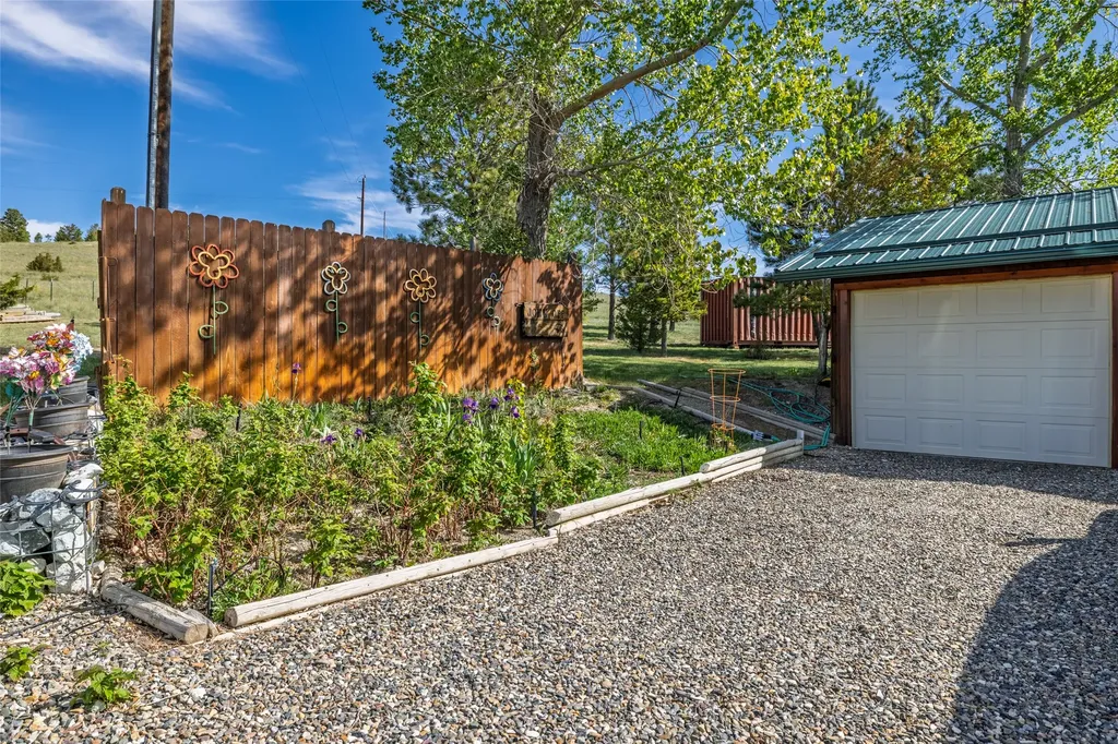 4918 Birdseye Road Helena MT 59602